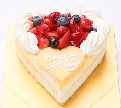 ハートのケーキ ハートがモチーフの可愛いケーキ Happy Birthday Project