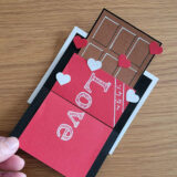 板チョコが飛び出す！バレンタイン向けメッセージカードの作り方（型紙の無料ダウンロードあり）